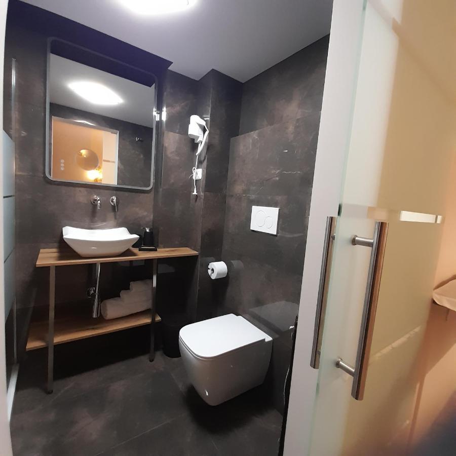 バーリResidenza N&D Luxuryアパートメント エクステリア 写真