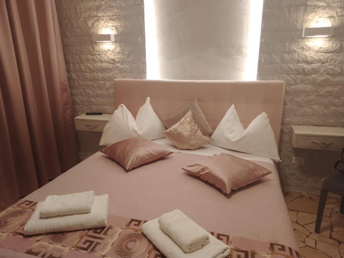 バーリResidenza N&D Luxuryアパートメント エクステリア 写真
